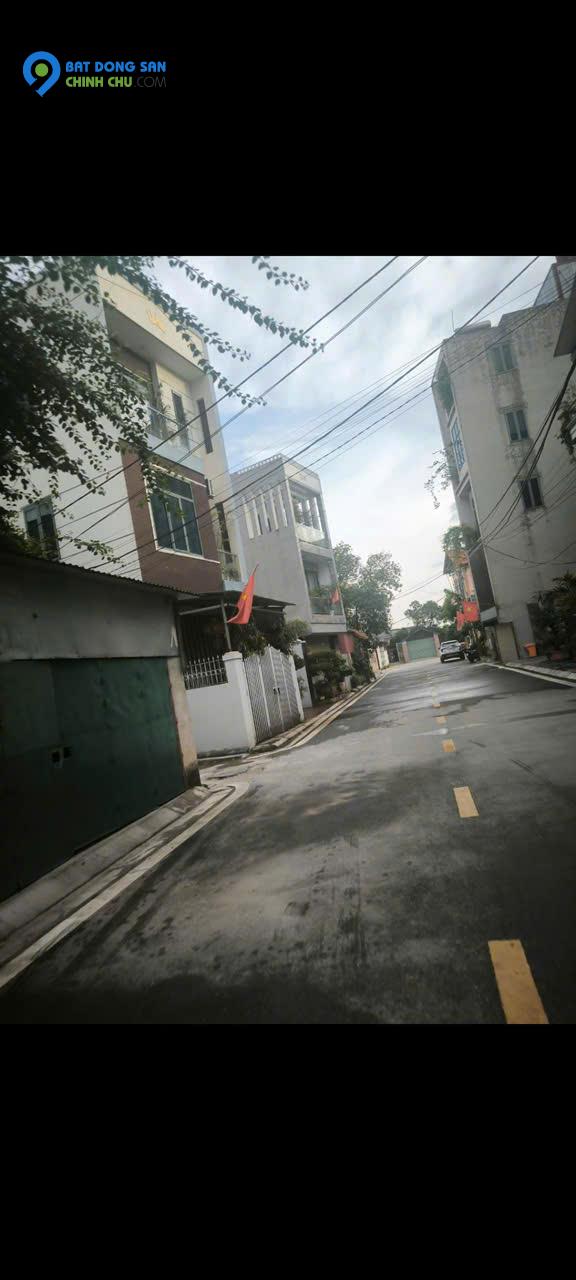 120 m vuông vắn lộc lá tại tai Cán Khê-xã Nguyên Khê -Đông Anh-10.6 tỷ