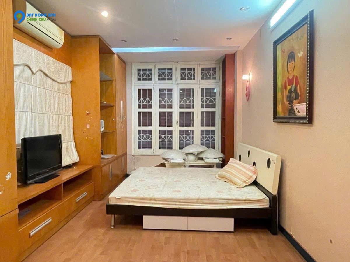 BÁN NHÀ NGUYỄN CHÍ THANH MẶT TIỀN 3.5M 6 TẦNG DIỆN TÍCH 30M2 GIÁ 8 TỶ