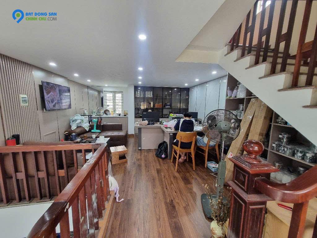 207 Pháp Vân 9.1 tỉ