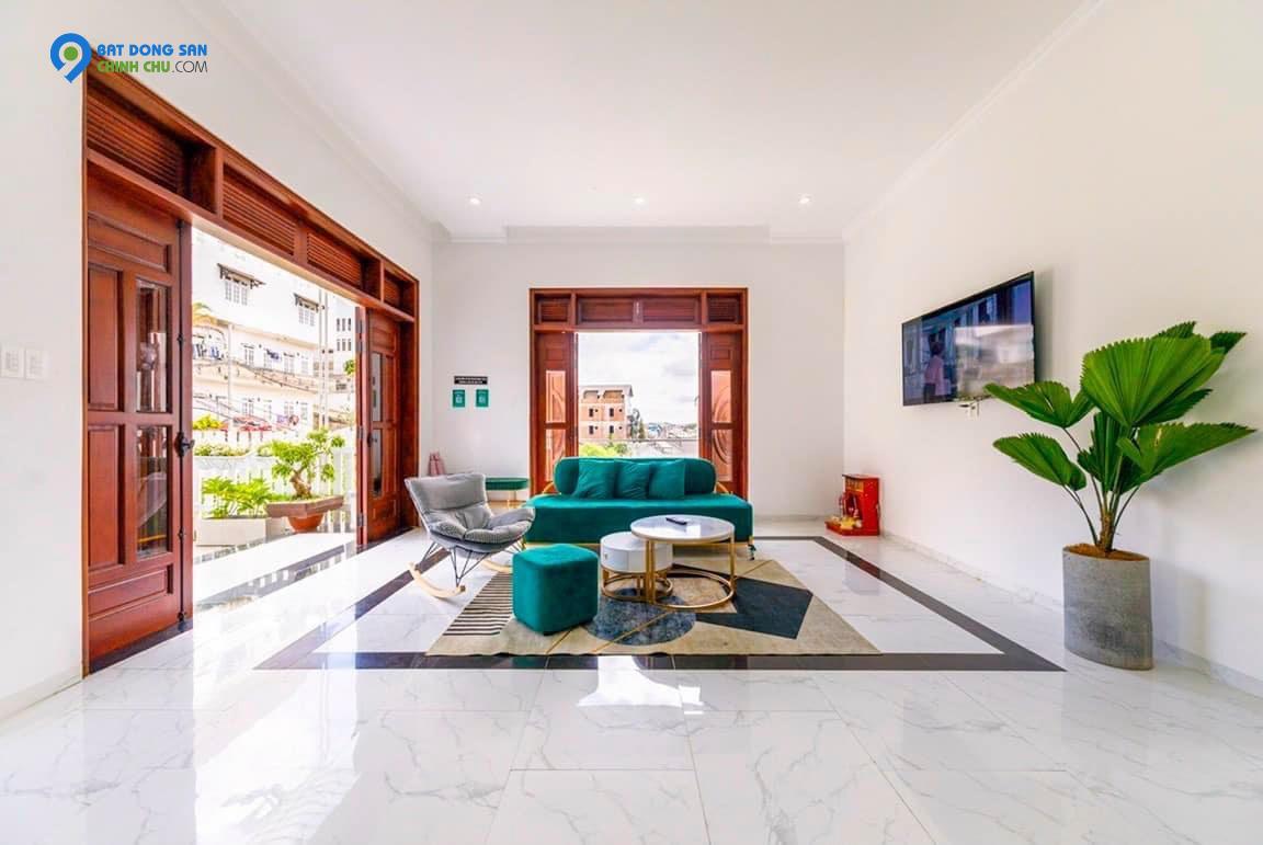 BÁN CĂN BIỆT THỰ 2MẶT TIỀN PHƯỜNG 5 ĐÀ LẠT  300m2  13tỷ5 (Ngang 12m) Khuôn đất đẹp. VIEW THÔNG