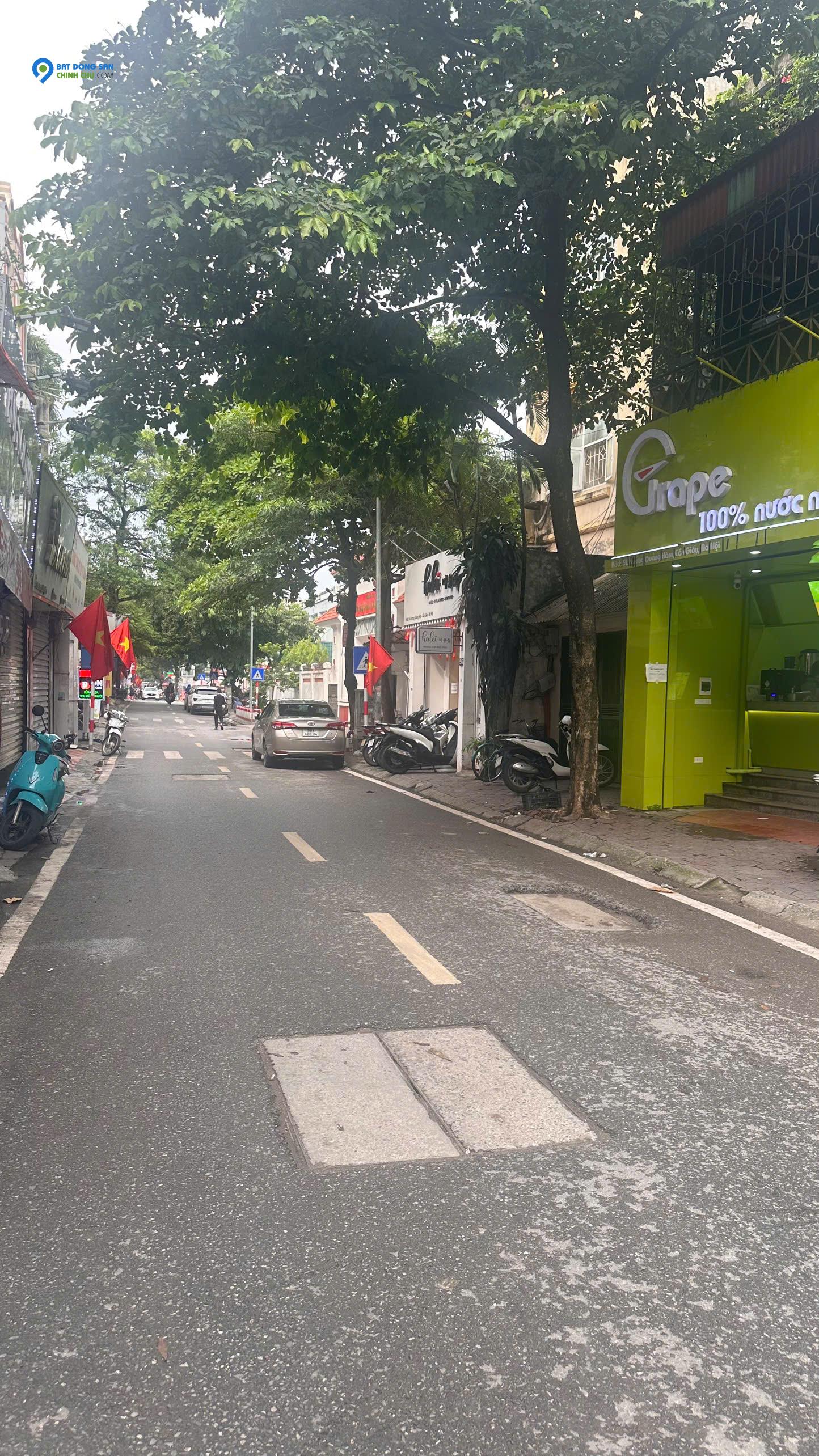 BÁN ĐẤT CẦU GIẤY - DƯƠNG QUẢNG HÀM - 110M MẶT TIỀN 6M NỞ HẬU 30M RA Ô TÔ TRÁNH - GIÁ ĐẦU TƯ