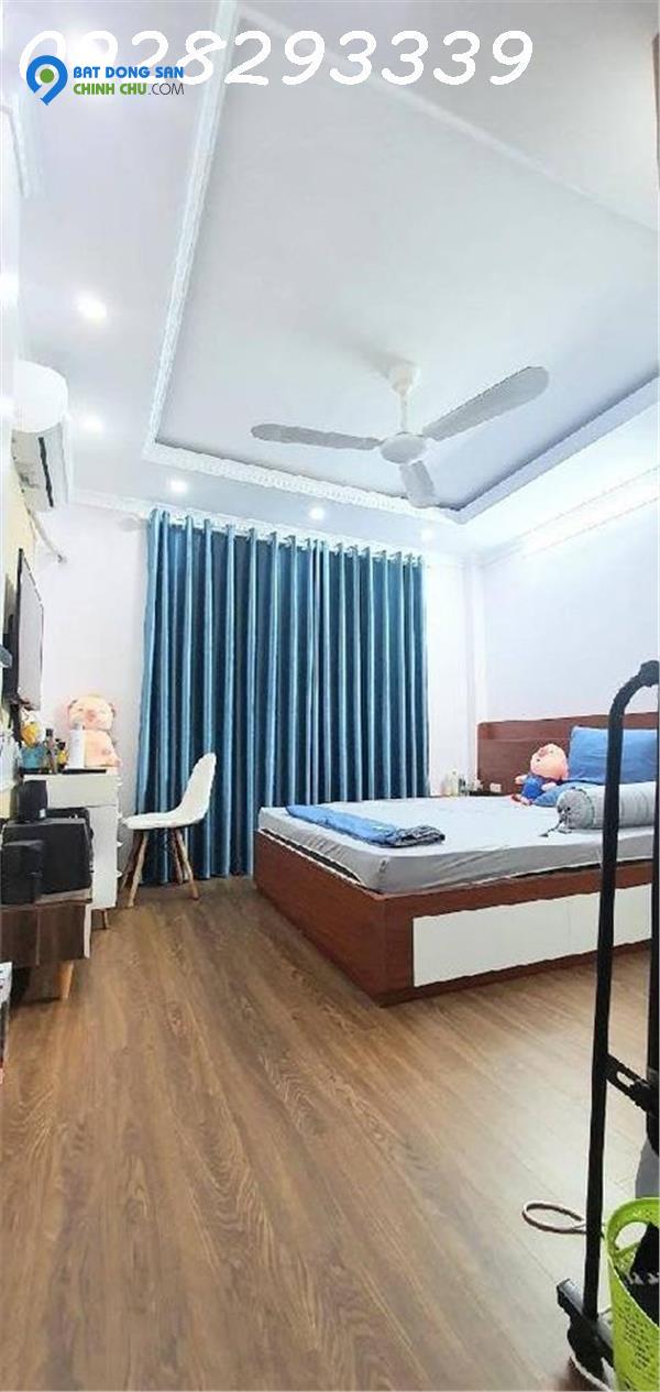 BÁN GÂP NHÀ PHỐ 8/3 – Ngõ Ô TÔ, nhà dân xây, khu dân trí cao,
