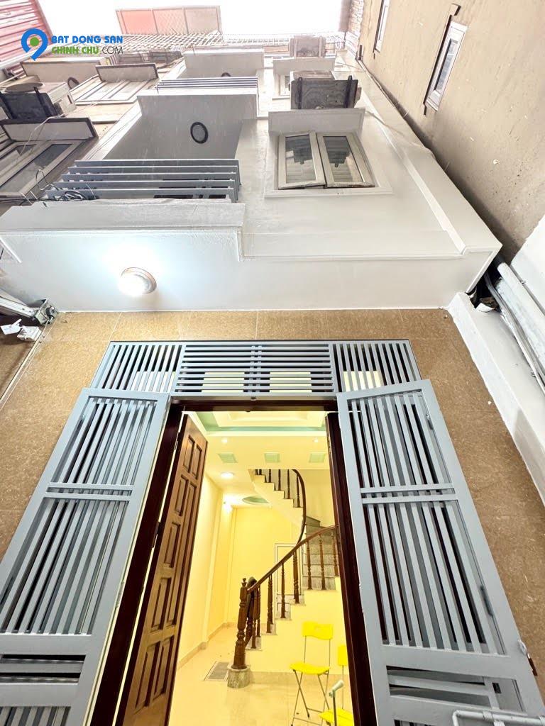 BÁN NHÀ 4 TẦNG, 42M2, Q. HOÀNG MAI - GIÁ 6 TỶ - SỔ ĐỎ CHÍNH CHỦ