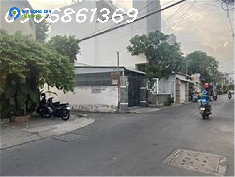 BÁN NHÀ 4 TẦNG - LÔ GÓC 2 MT - ĐƯỜNG XE TẢI QUAY ĐÀU- ĐƯỜNG LINH ĐÔNG THỦ ĐỨC.