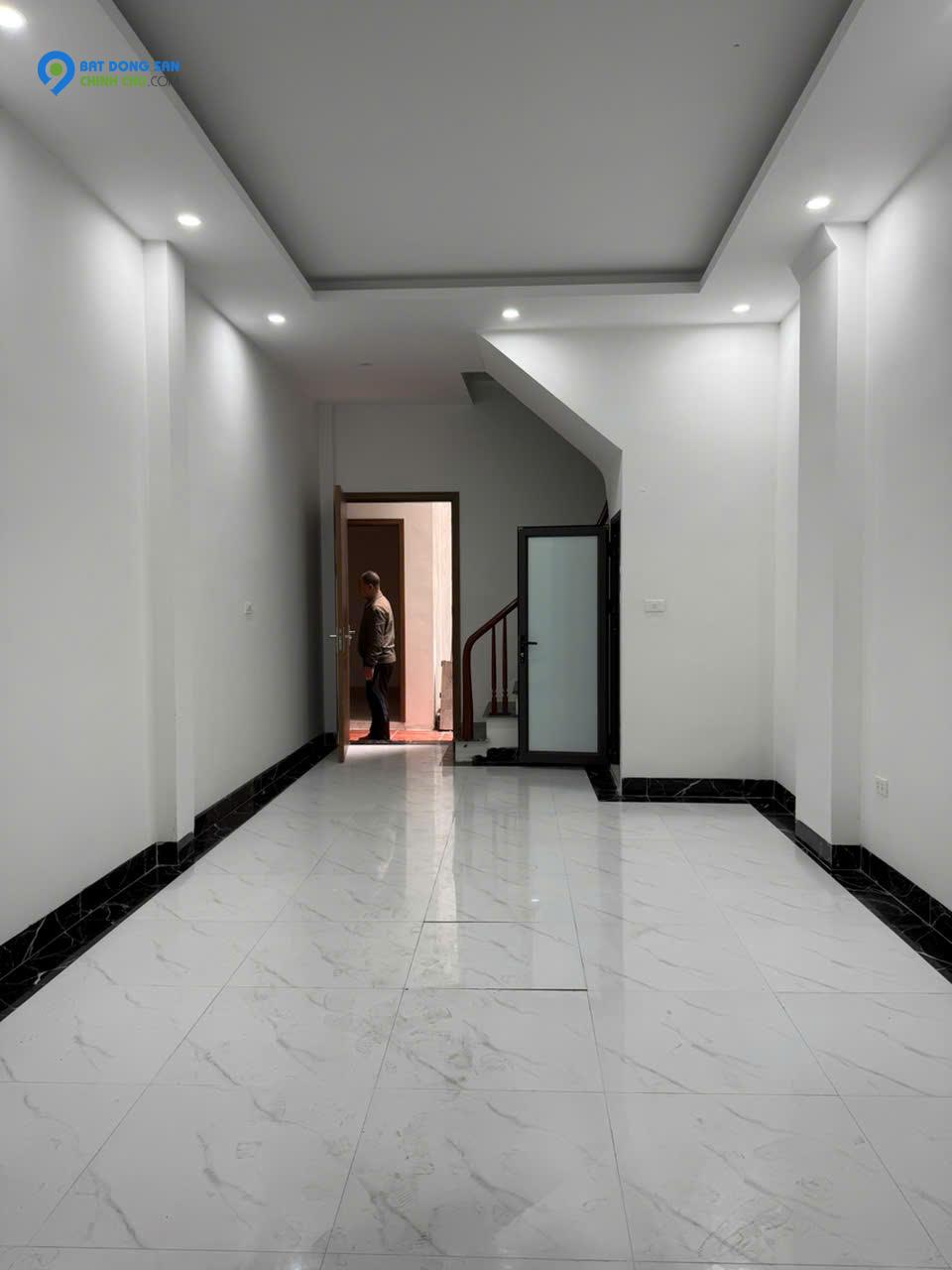 BÁN NHÀ CHÙA QUỲNH - HAI BÀ TRƯNG, NGÕ THÔNG, THOÁNG TRƯỚC SAU - Ở SƯỚNG - DT 40M - MT4M 7 TỶ