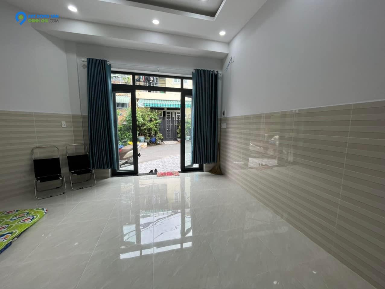 BÁN NHÀ ĐƯỜNG 385 TĂNG NHƠN PHÚ A NGAY TRƯỜNG ĐẠI HỌC ĐƯỜNG XE HƠI