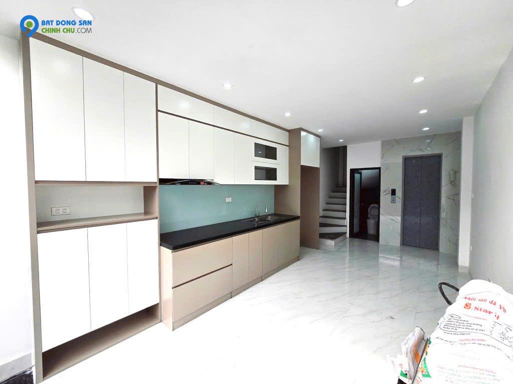 BÁN NHÀ LẠC LONG QUÂN  -  6 TẦNG THANG MÁY  -  BÃI XE OTO SÁT NHÀ  -  20M RA PHỐ  -  GẦN HỒ TÂY  -  FULL TIỆN ÍCH