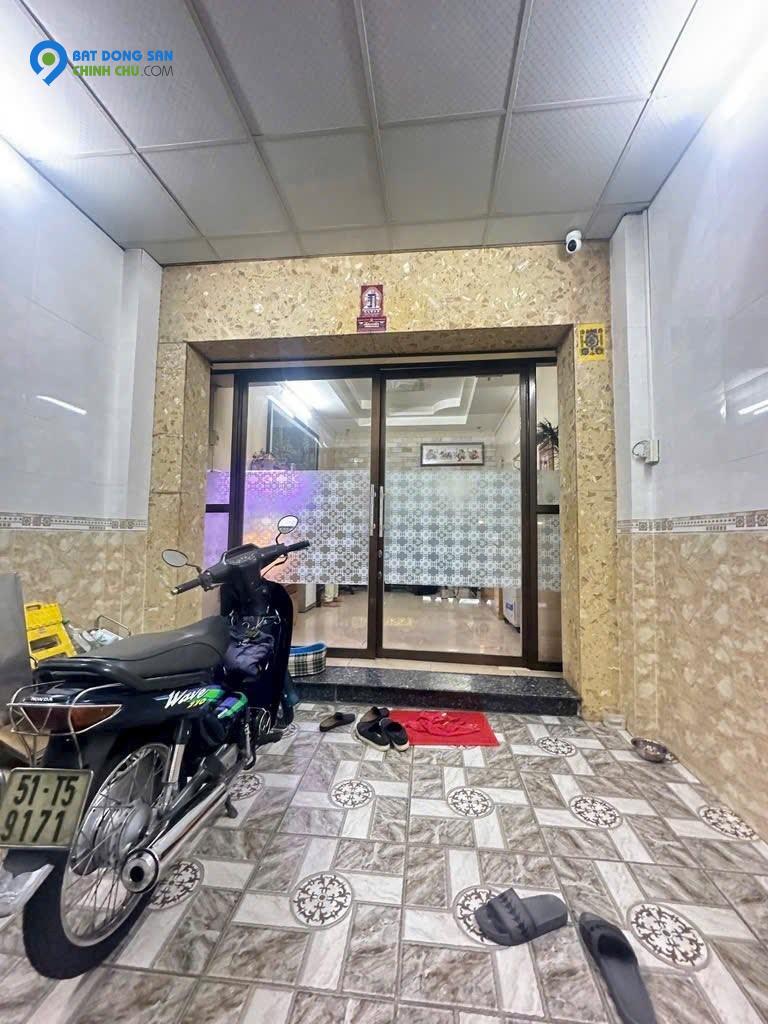 BÁN NHÀ MẶT PHỐ LÊ VĂN LƯƠNG - Q.7 - 132M2 - - 4 TẦNG - 10.5 TỶ - SỔ HỒNG
