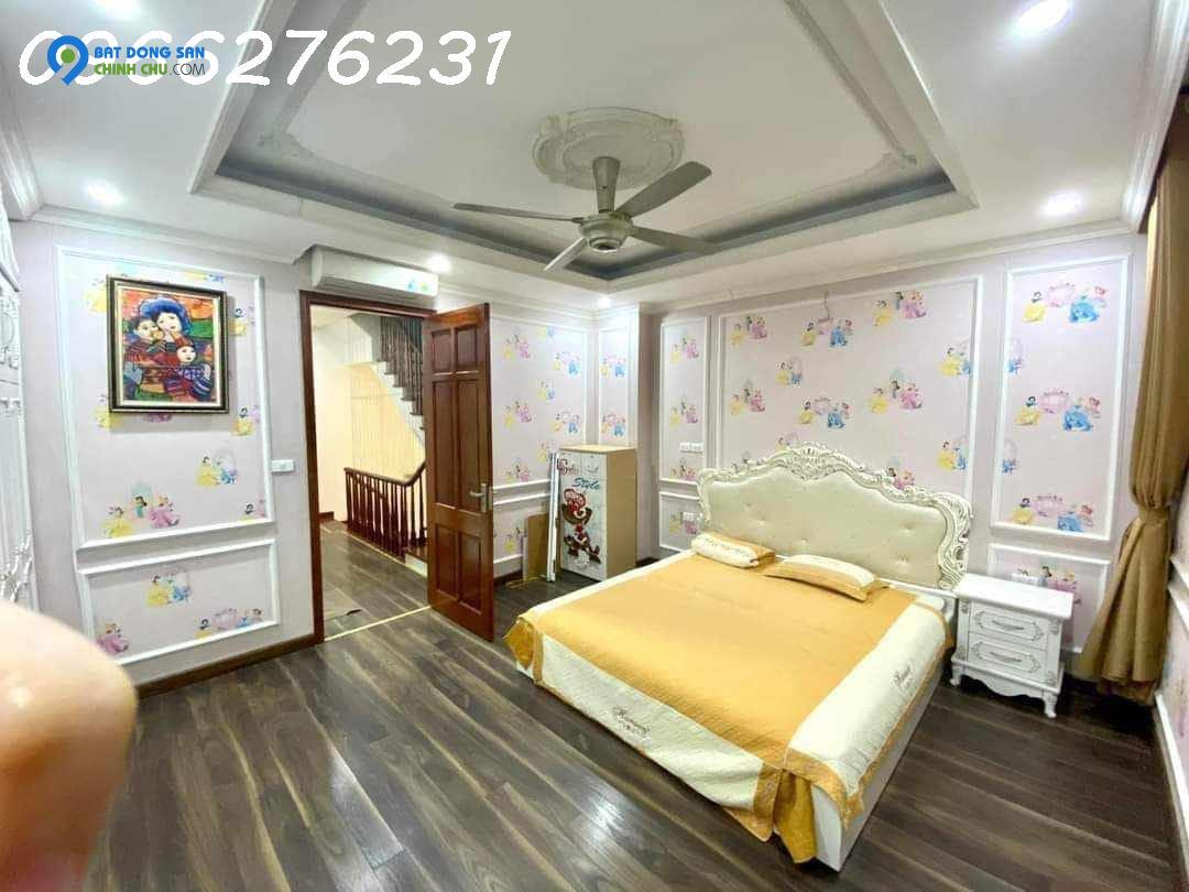 BÁN NHÀ NGÕ 168 HÀO NAM - Ô TÔ LÙI CỬA - 40M 8,2 TỶ