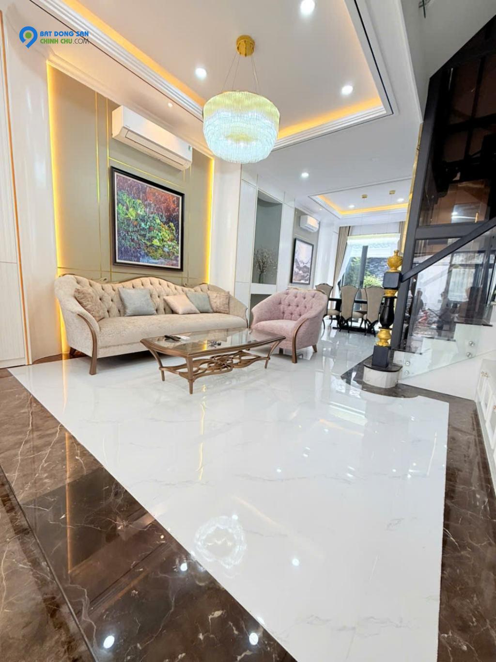 BÁN NHÀ PHỐ TÂN CỔ ĐIỂN - HẺM XE HƠI – DT: 5 x18.5M2 – THỊ TRẤN NHÀ BÈ – GIÁ NHỈNH 10 TỶ