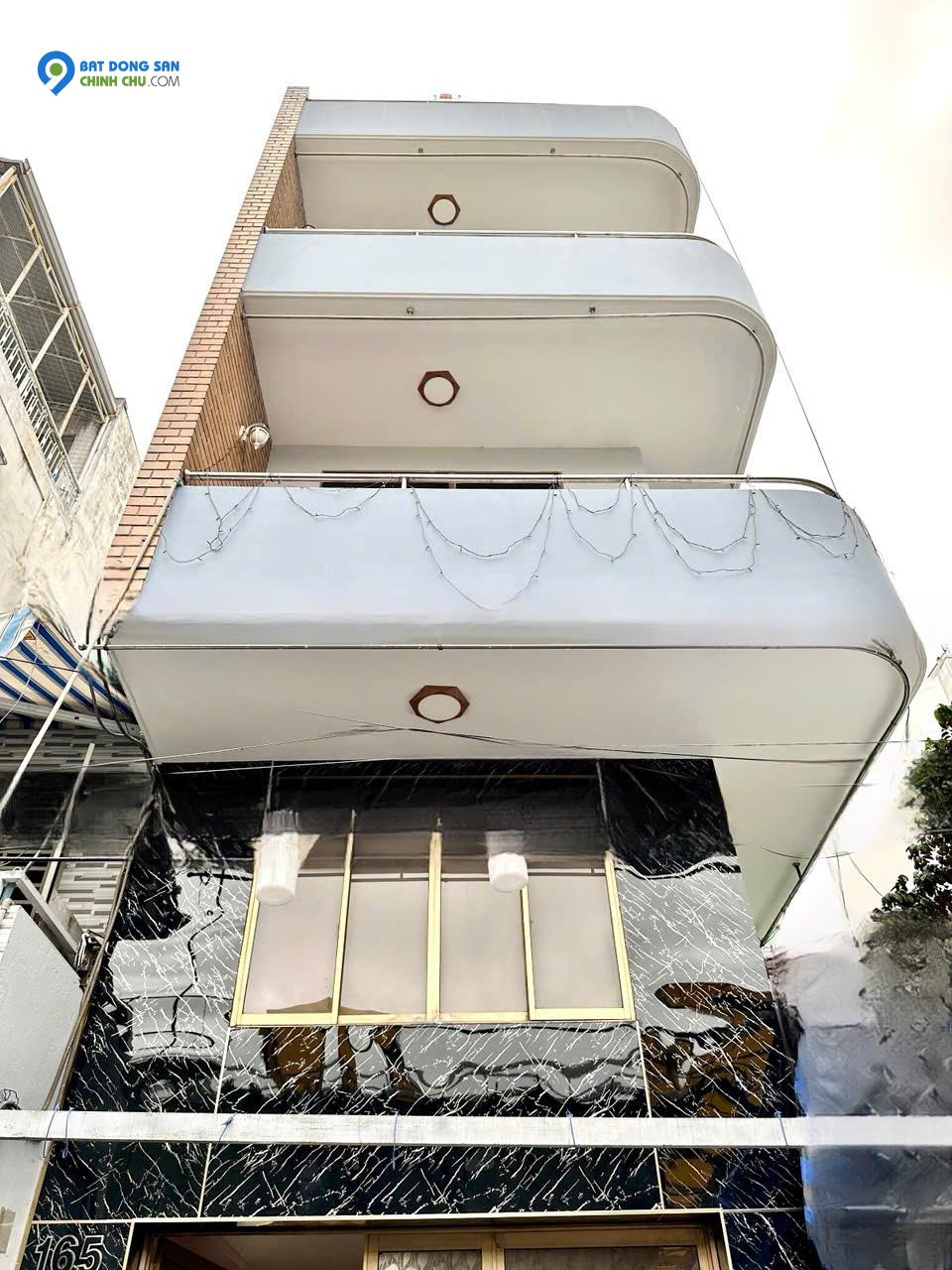 BÁN NHÀ Q10- MẶT TIỀN NGAY CHỢ NGUYỄN TRI PHƯƠNG- 5 TẦNG Ở NGAY: NHỈNH 10 TỶ. Mr Vũ: 0933 910 039