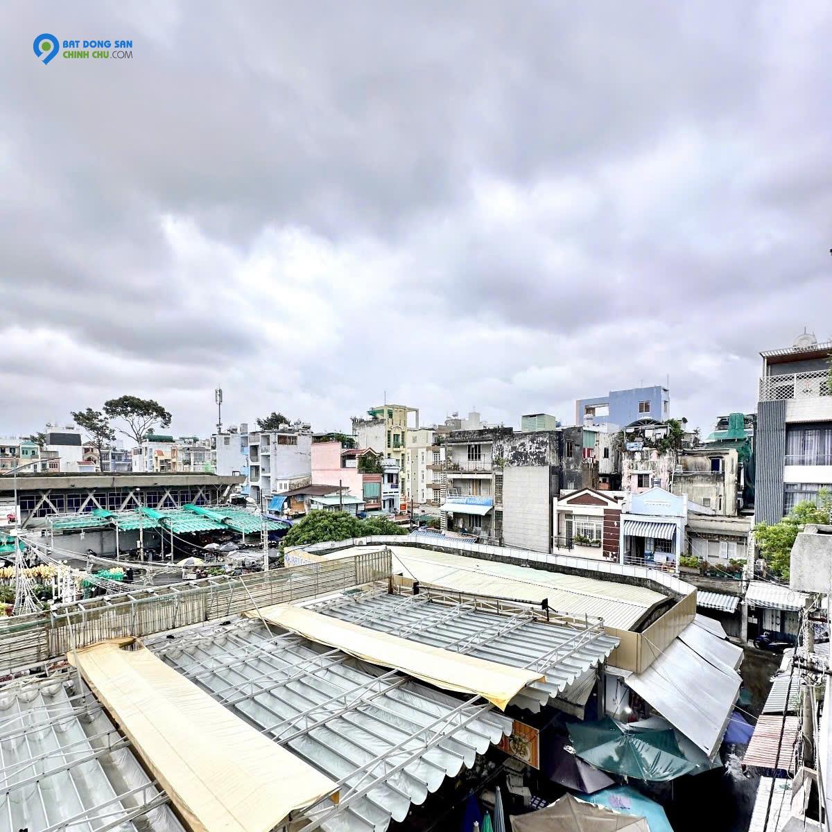 BÁN NHÀ Q10- MẶT TIỀN NGAY CHỢ NGUYỄN TRI PHƯƠNG- 5 TẦNG Ở NGAY: NHỈNH 10 TỶ. Mr Vũ: 0933 910 039