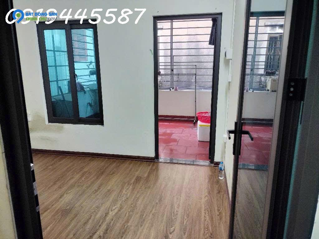 Bán Nhà 2 Tầng Vạn Phúc, Hà Đông DT 39m², Gần Ô Tô, Giá Chỉ Nhỉnh 7 Tỷ!