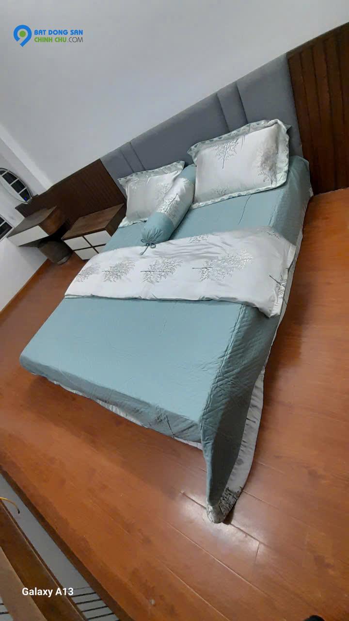 Bán Nhà 5 Tầng Phố Nam Dư - Giá Chỉ Hơn 5 Tỷ. Sổ đỏ chính chủ trao tay.
