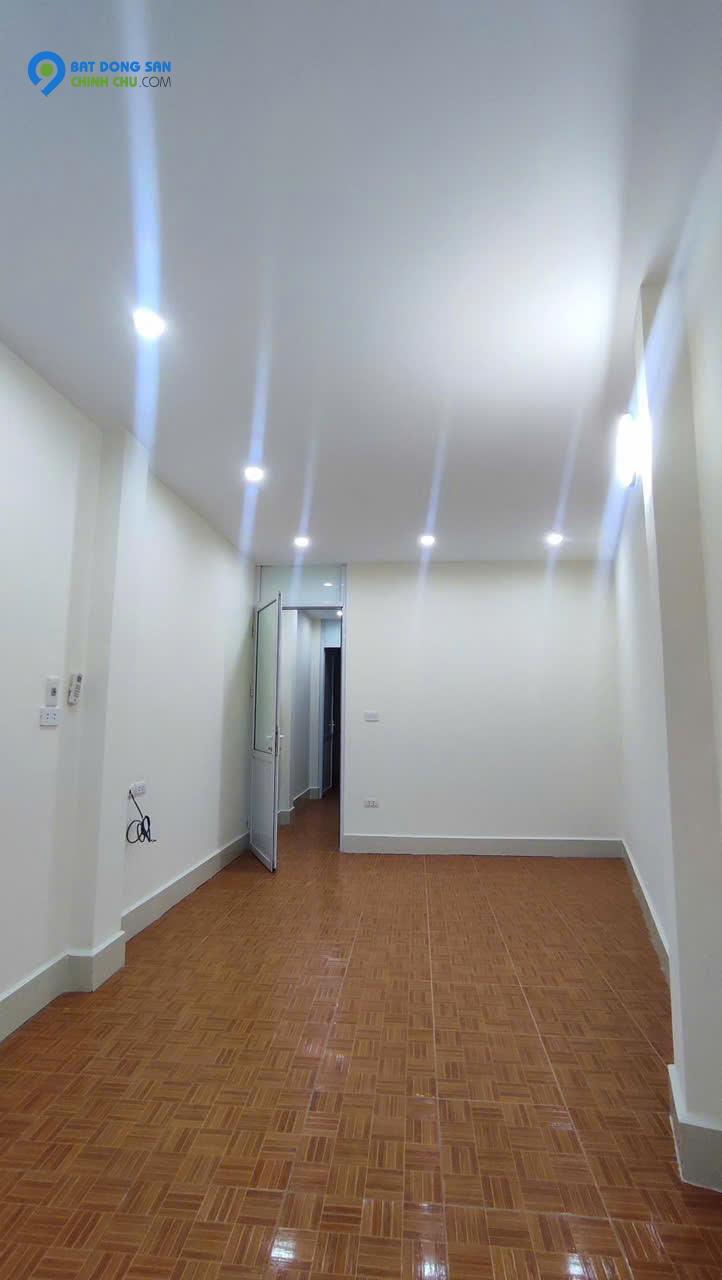 Bán Nhà Đẹp Mỗ Lao, DT 51m² x 4 Tầng, Giá Hơn 7 Tỷ!