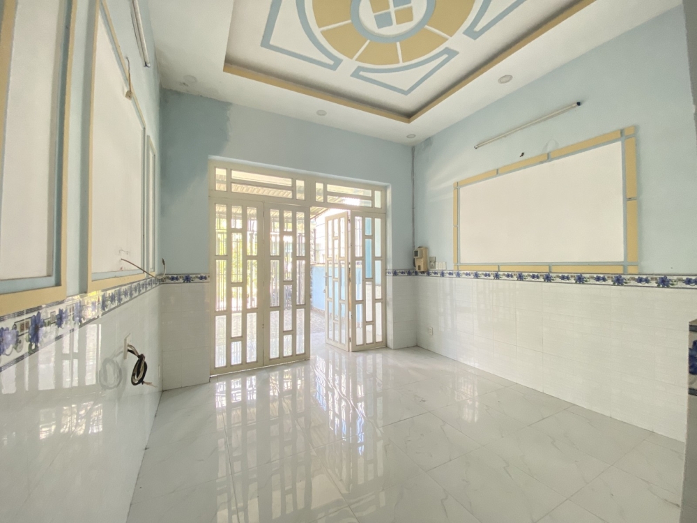 Bán Nhà Hẻm Xe Hơi Đường Nguyễn Thị Sáu, Hóc Môn, 84M2 2 Phòng Ngủ Sân Để Ô Tô, Chỉ 3 TỶ