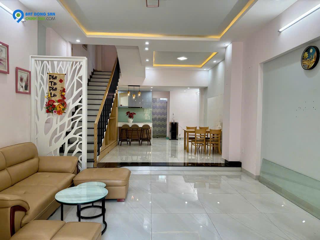 Bán Nhà Mặt Tiền- Khu Du Lich - Giá Rẻ