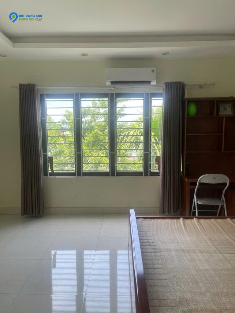 Bán Nhà Ngõ 521 An Dương Vương - Ô Tô Đỗ Cửa - 3 Mặt Thoáng -42m2x5 tầng