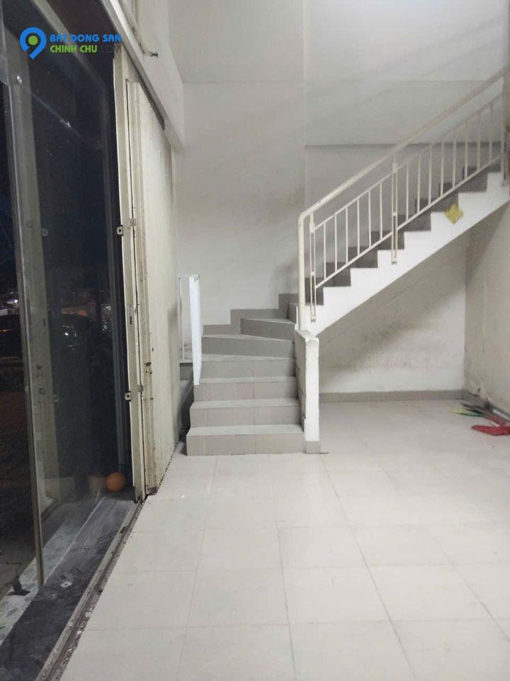 Bán Shophouse - Anh Chị nào cần nơi vừa ở vừa KD mà giá mềm thì Ehome3 là chuẩn không chỉnh luôn