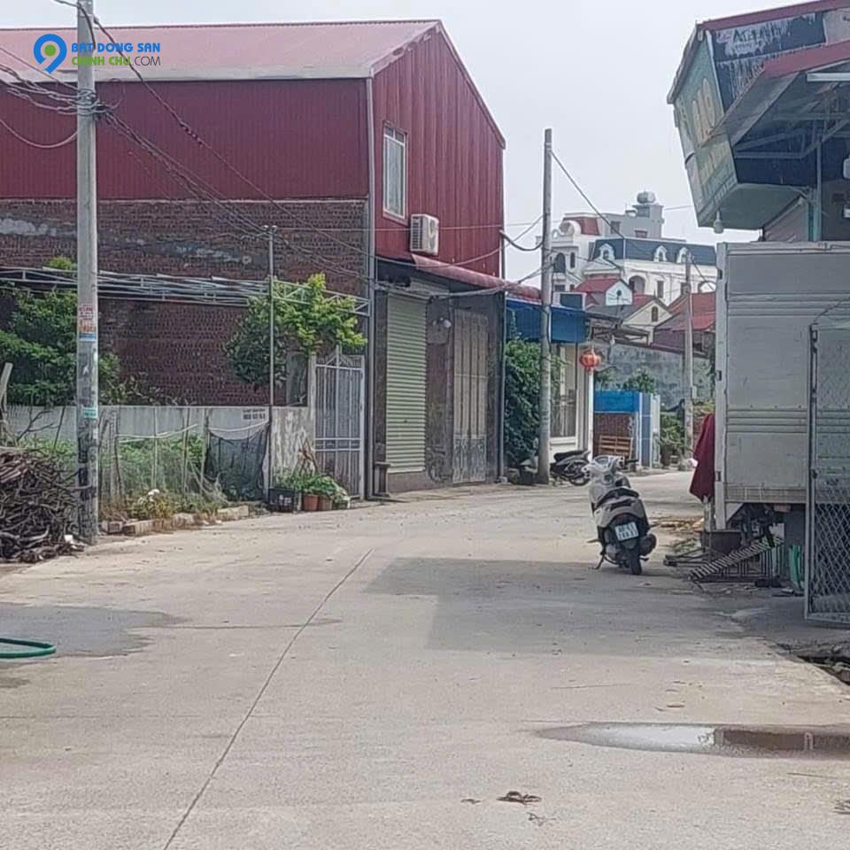 Bán đât lô góc Phú Thị Mễ Sở Văn Giang dt 112m mặt tiền 6.9m Giáp cầu Mễ sở