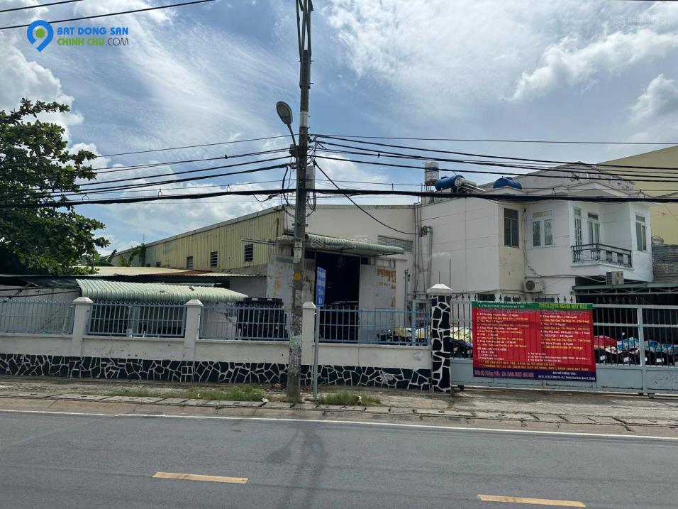 Bán kho, nhà xưởng tại mặt tiền đường Tô Ngọc Vân, 1500m2, Q12, HCM - giá cực chất