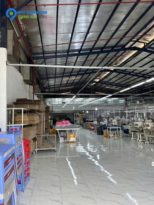 Bán kho, nhà xưởng tại mặt tiền đường Tô Ngọc Vân, 1500m2, Q12, HCM - giá cực chất
