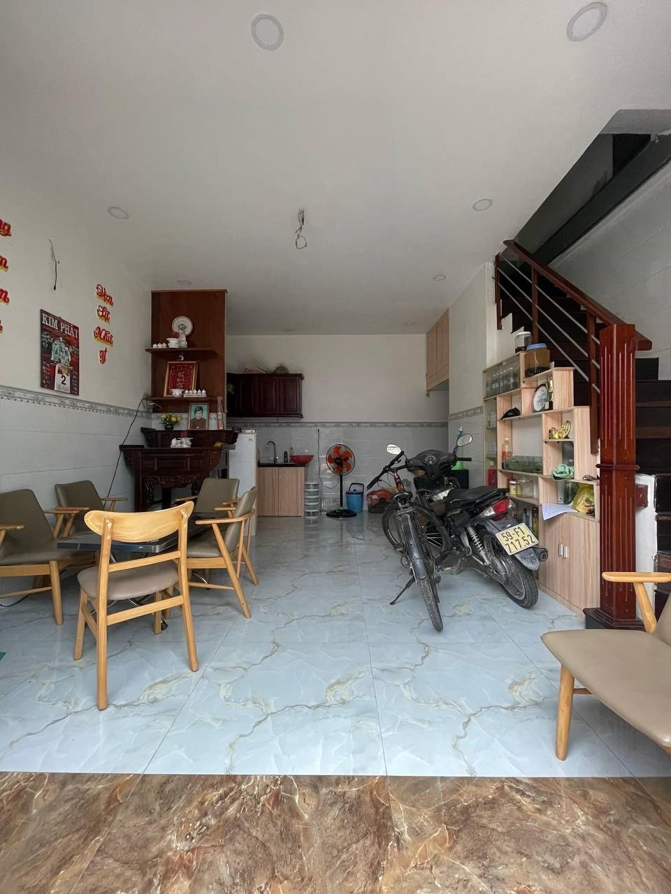 Bán nhà 3 tầng đường phạm đăng giảng, hẻm xe tải, 92m2 chỉ 5.9 tỷ, giáp tân phú