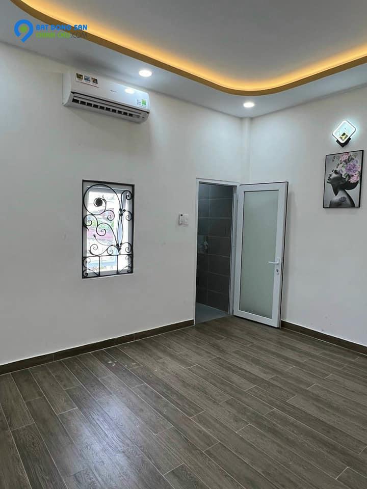 Bán nhà HXH 45m2 BTCT 2 tầng, đường Kha Vạn Cân, Thủ Đức, giá 3.7 tỷ