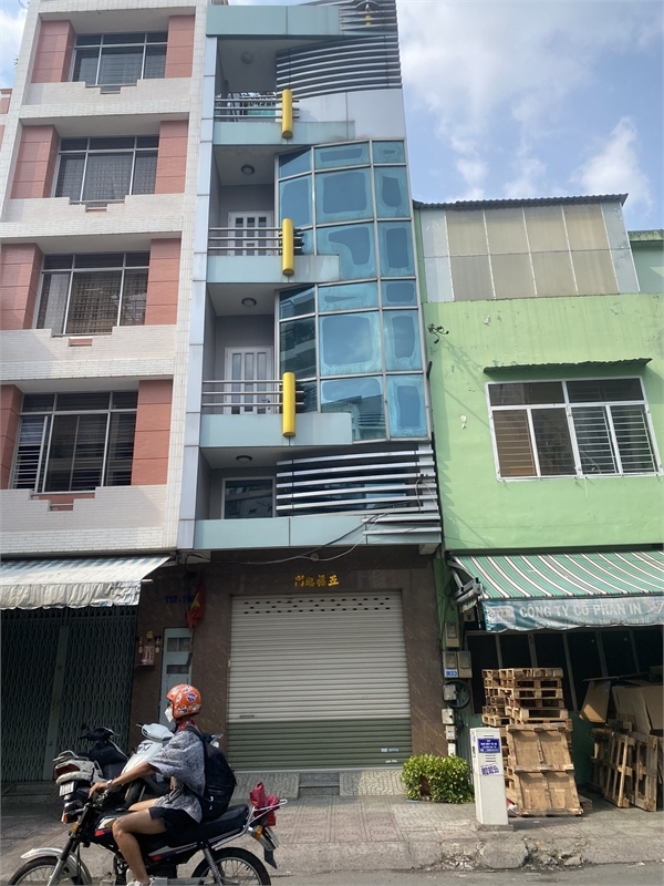 Bán nhà Mặt tiền #113 LÊ THÁNH TÔN P. Bến Nghé, Q. 1, TP. HCM giá 86 TỶ