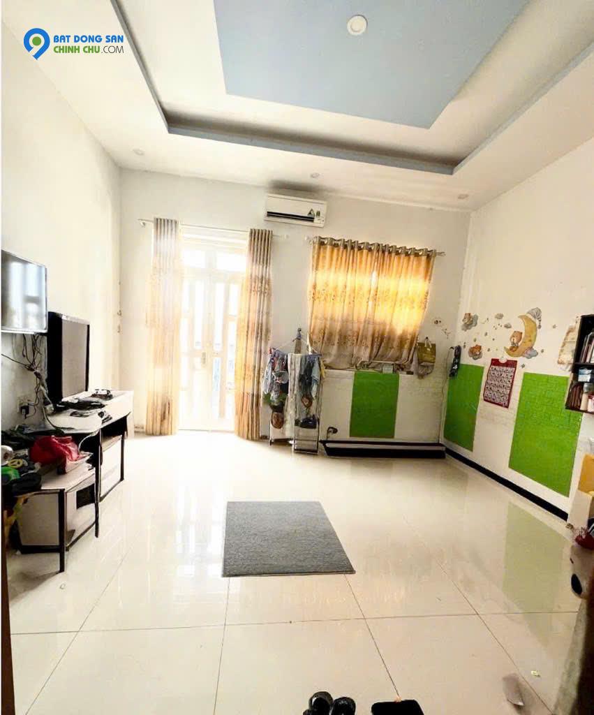 Bán nhà Nhà Bè 100m², hẻm xe hơi, Nguyễn Bình, giá 5.6 tỷ