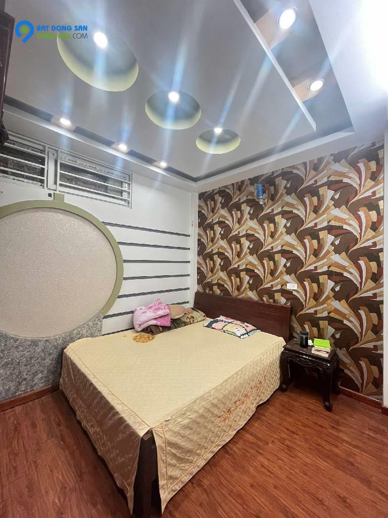 Bán nhà phố Mạc Thái Tông, 5 tầng 4 ngủ, tiện ích ngập tràn, DT 44m2 - Giá nhỉnh 9 Tỷ