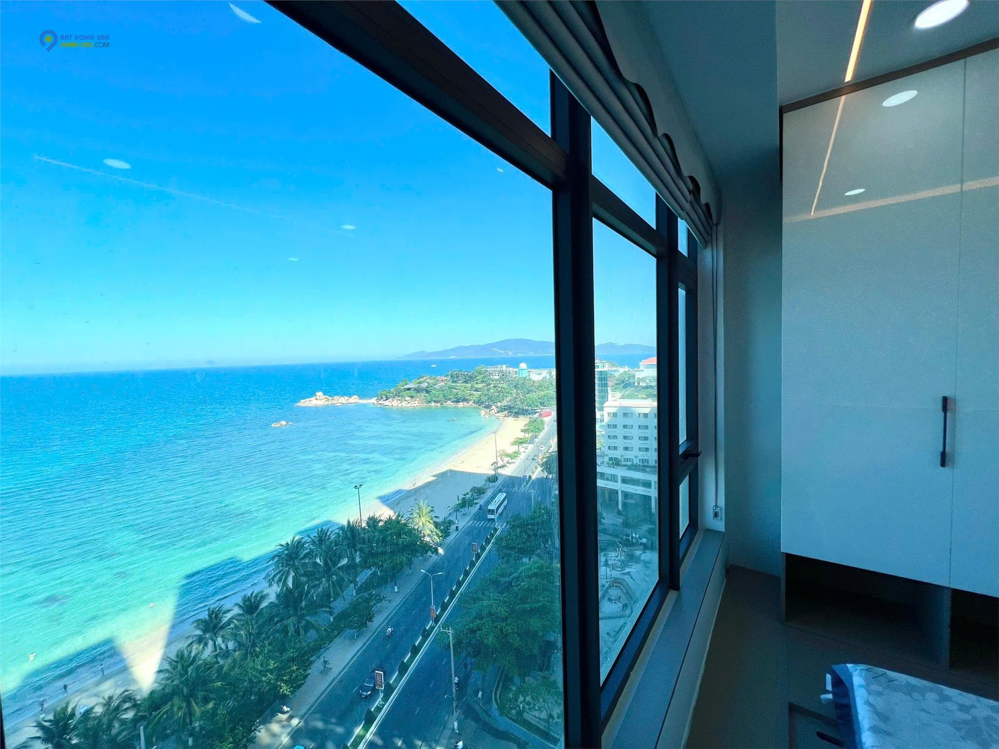 Bán nhanh căn view biển nội thất mới 100% hiện đại Mường Thanh Viễn Triều