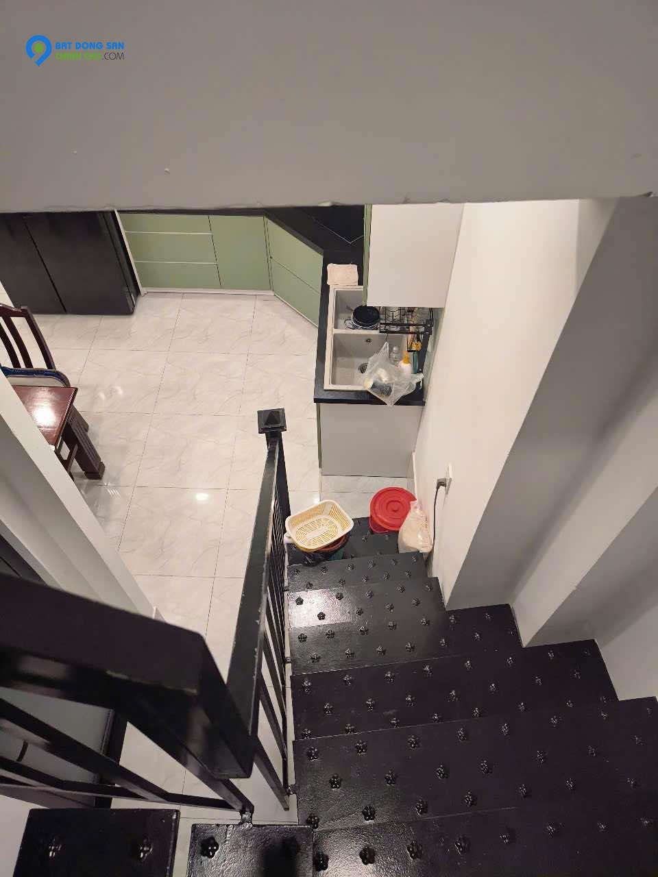 CẦN BÁN: NHÀ ĐẸP 110M2 - TRUNG TÂM THỦ ĐỨC (Q9) - LÊ VĂN VIỆT - 5,7 T (TL)