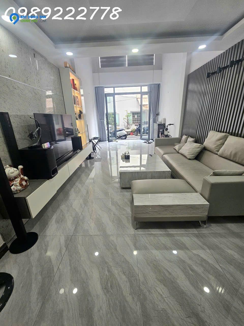 CHDV CAO CẤP TRẦN HƯNG ĐẠO - QUẬN 5 - HXH - SÁT MT - GẦN 70M2 - 5 TẦNG SIÊU ĐẸP - 7PN-7WC-  2 SÂN THƯỢNG - SỔ VUÔNG VỨC - HOÀN CÔNG ĐẦY ĐỦ