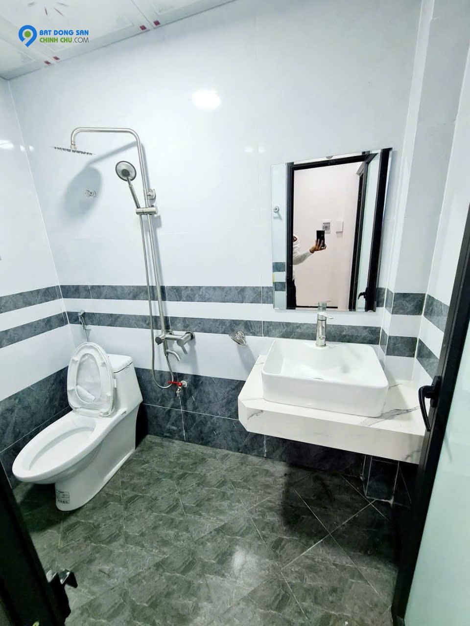 CHÍNH CHỦ BÁN NHÀ VĂN QUÁN HÀ ĐÔNG, Ô TÔ TỚI CỬA, HƯỞNG TRỌN TIỆN ÍCH KHU ĐÔ THỊ, CHỈ NHỈNH 7 TỶ