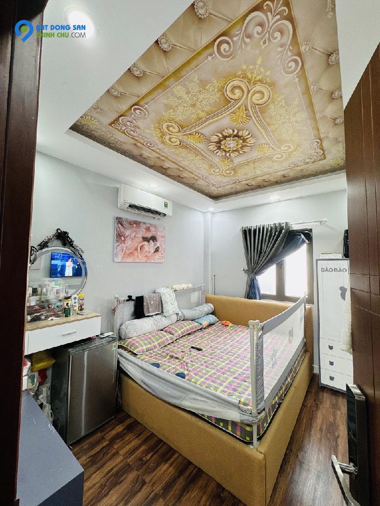 CHỦ GẤP BÁN – HẠ CÒN 7,1 TỶ NHÀ ĐẸP 5 TẦNG BTCT –  38M2 -  HẺM XE HƠI THÔNG - SÁT MẶT TIỀN HƯNG PHÚ - QUẬN 8