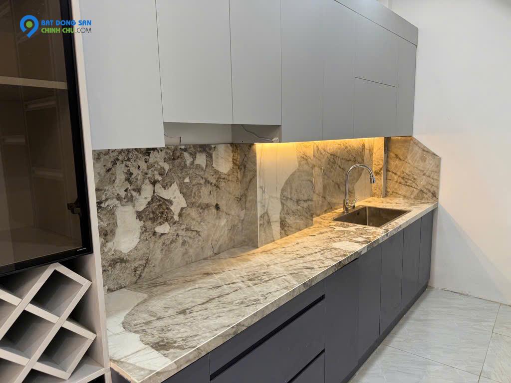 Cần Bán Gấp Nhà Mới 4 tầng 30M2, MT 3.1M, Ngõ 3M nông - Gía 7.5 TỶ (TL) Tại Thịnh Quang