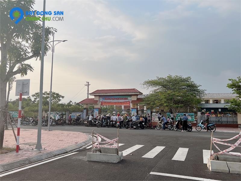 Cần bán gấp lô góc Lk4-16, diện tích 170.2m2, hướng Tây Bắc và Tây Nam, dự án Kim Đính, Kim Thành, Hải Dương
