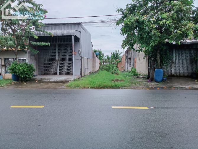 Cần bán lô đất Tân Thông Hội , Củ Chi giá 1tỷ5 ,sổ hồng riêng, công chứng sang tên ngay