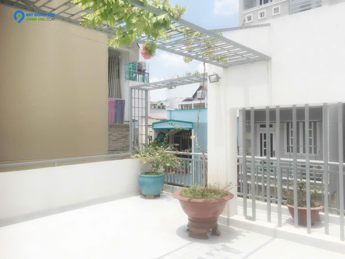 Cần bán nhà riêng hẻm đường Nguyễn Trãi, P7, Q5, diện tích 5.9 x 8.4m, giá 14 tỷ