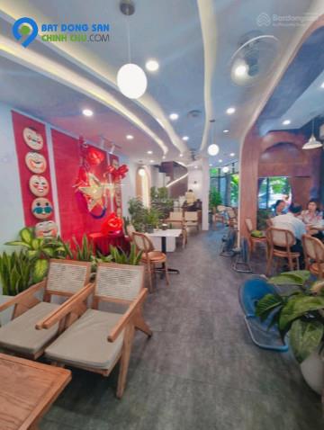 Chỉ có 50 tỷ, sở hữu nhà mặt phố Lý Thái Tổ, Lô góc, 3 Mặt Phố, 65m2, MT 15m, 5 tầng