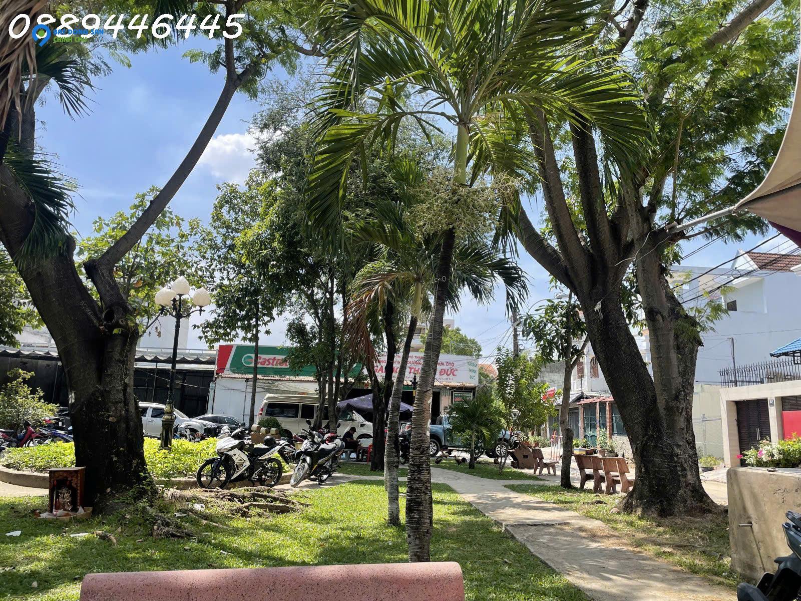 Đất đẹp Hiệp Bình Chánh - Đường oto - Vài bước đến Phạm Văn Đồng -