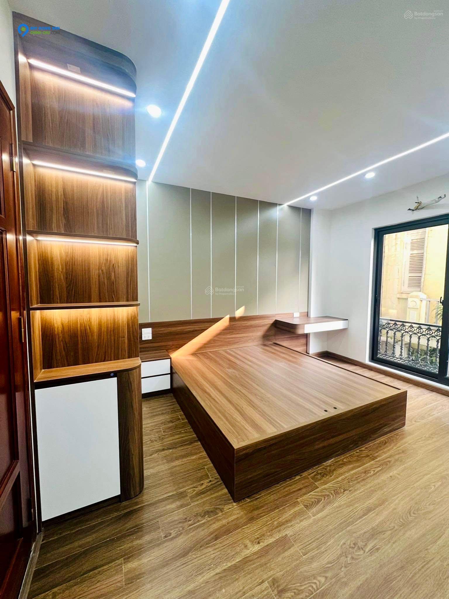 Em Phát Bán Siêu phẩm hồ Đền Lừ, ô tô lùi tận cửa, nhà mới xây cực đẹp full nội thất, gần phố, giá chỉ 4,25 tỷ