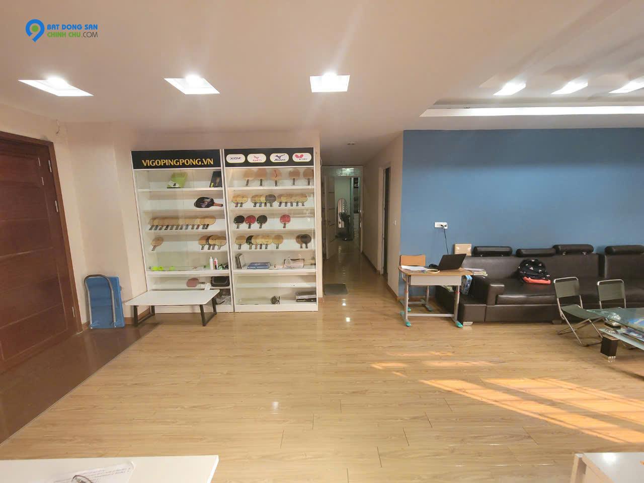 Gia đình cần bán căn góc 3 ngủ 80m2 full đồ CT6 Văn Khê giá 4,15 tỷ LH 0985409147