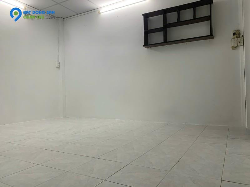 HÀNG ĐỘC QUYỀN GIÁ TỐT KHÔNG CÓ CĂN THỨ 2 - PHAN VĂN HỚN - 32m2 - NGANG 4M - KHÔNG QUY HOẠCH, KHÔNG LỘ GIỚI- GIÁ 2.2 Tỷ