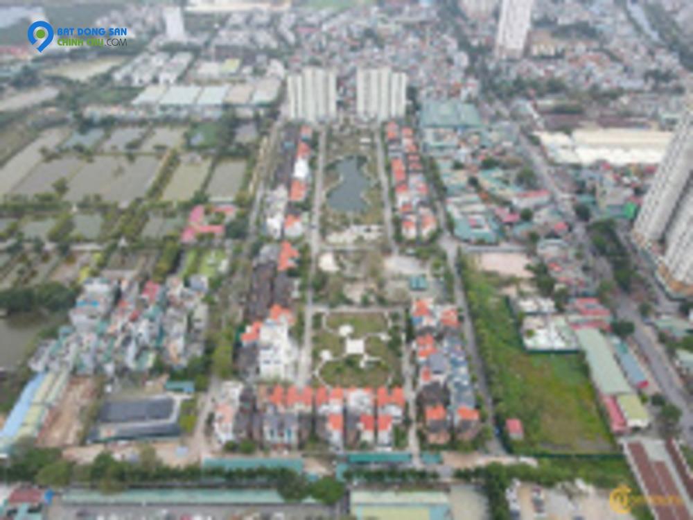 Liền kề NC1 Cầu Bươu diện tích 81m2, 160 triệu/m², nhìn sang khu biệt thự