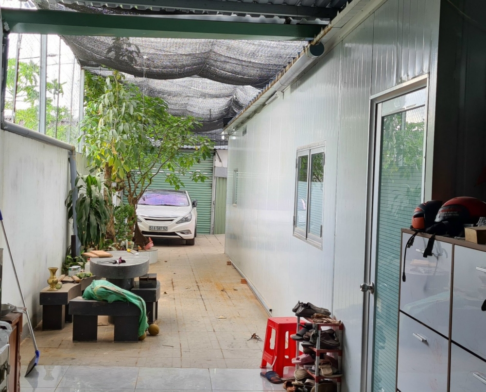 MẶT TIỀN KINH DOANH ĐA NGÀNH, SÁT TL 10, GẦN CHỢ BÀ HOM, 6PHUT QUA TÊN LỬA, NGANG KHỦNG 6.5M, NHÀ 2TẦNG 6.5x49M, NHỈNH 6TỶ.