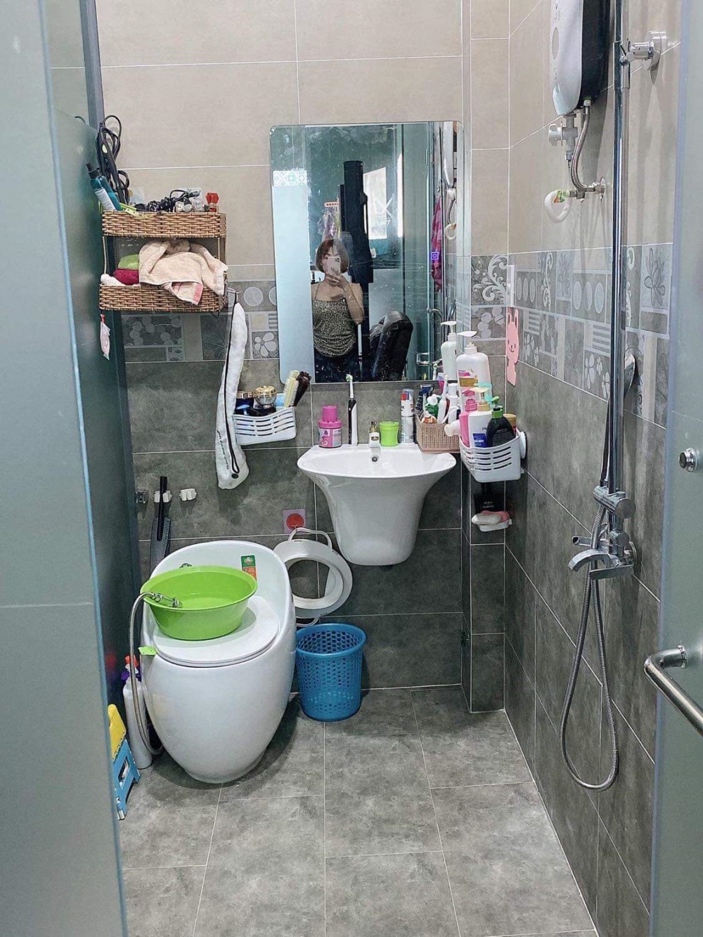 MẶT TIỀN KINH DOANH ĐA NGÀNH, SÁT TL 10, GẦN CHỢ BÀ HOM, 6PHUT QUA TÊN LỬA, NGANG KHỦNG 6.5M, NHÀ 2TẦNG 6.5x49M, NHỈNH 6TỶ.