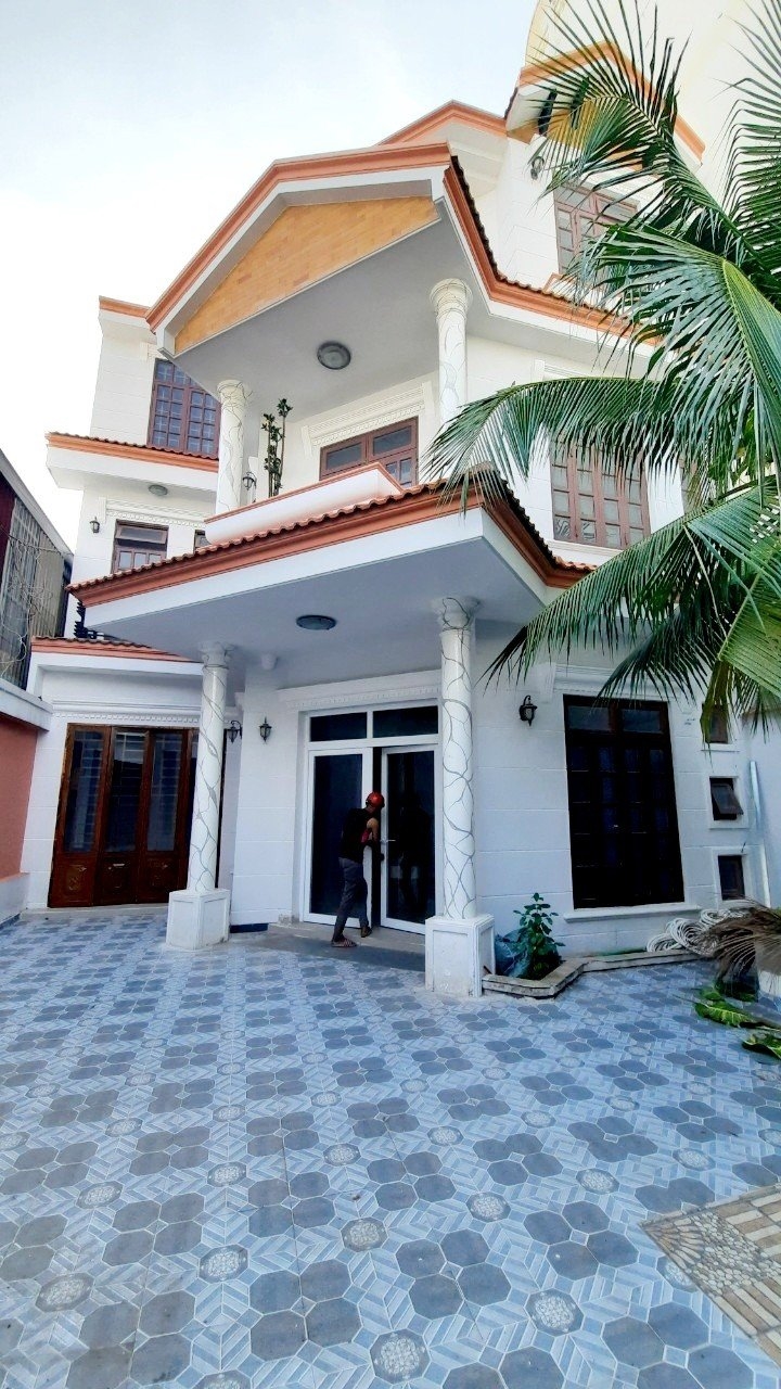 MT 181 BÌNH LONG, 9.2X42, NH. 398M2. GIÁ 40 TỶ TL
