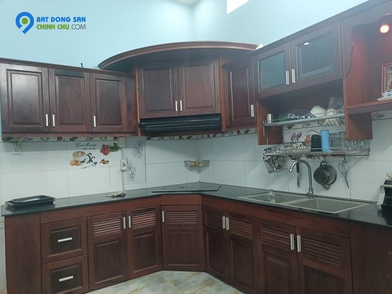 NHÀ 2 TẦNG BTCT - XÂY TƯỜNG 20CM - CÁCH ĐẠI HỌC TÀI CHÍNH MARKETING 50M - CÓ PN TRỆT - SÂN ĐỂ Ô TÔ = 5.8 tỷ